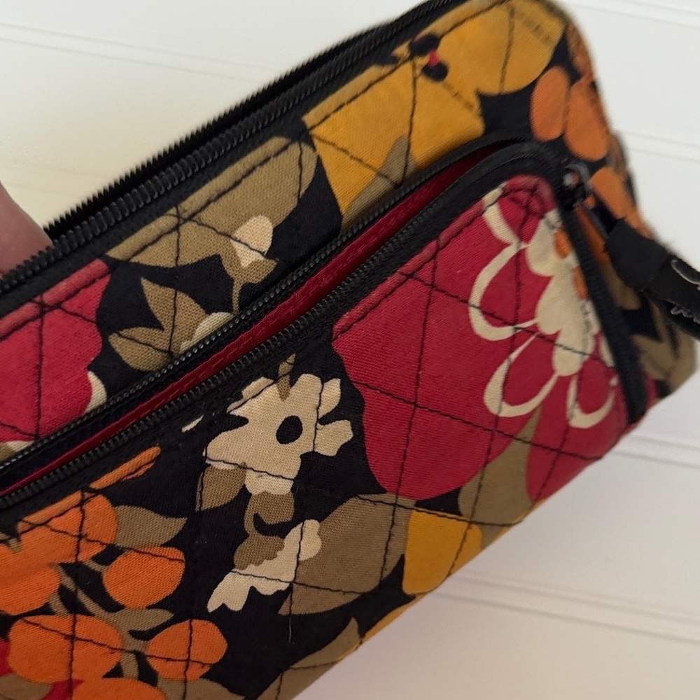 (136)VeraBradley Quilted Floral Wristlet Wallet Red,Orange,Mustard, Black,Cream - Picture 7 of 9